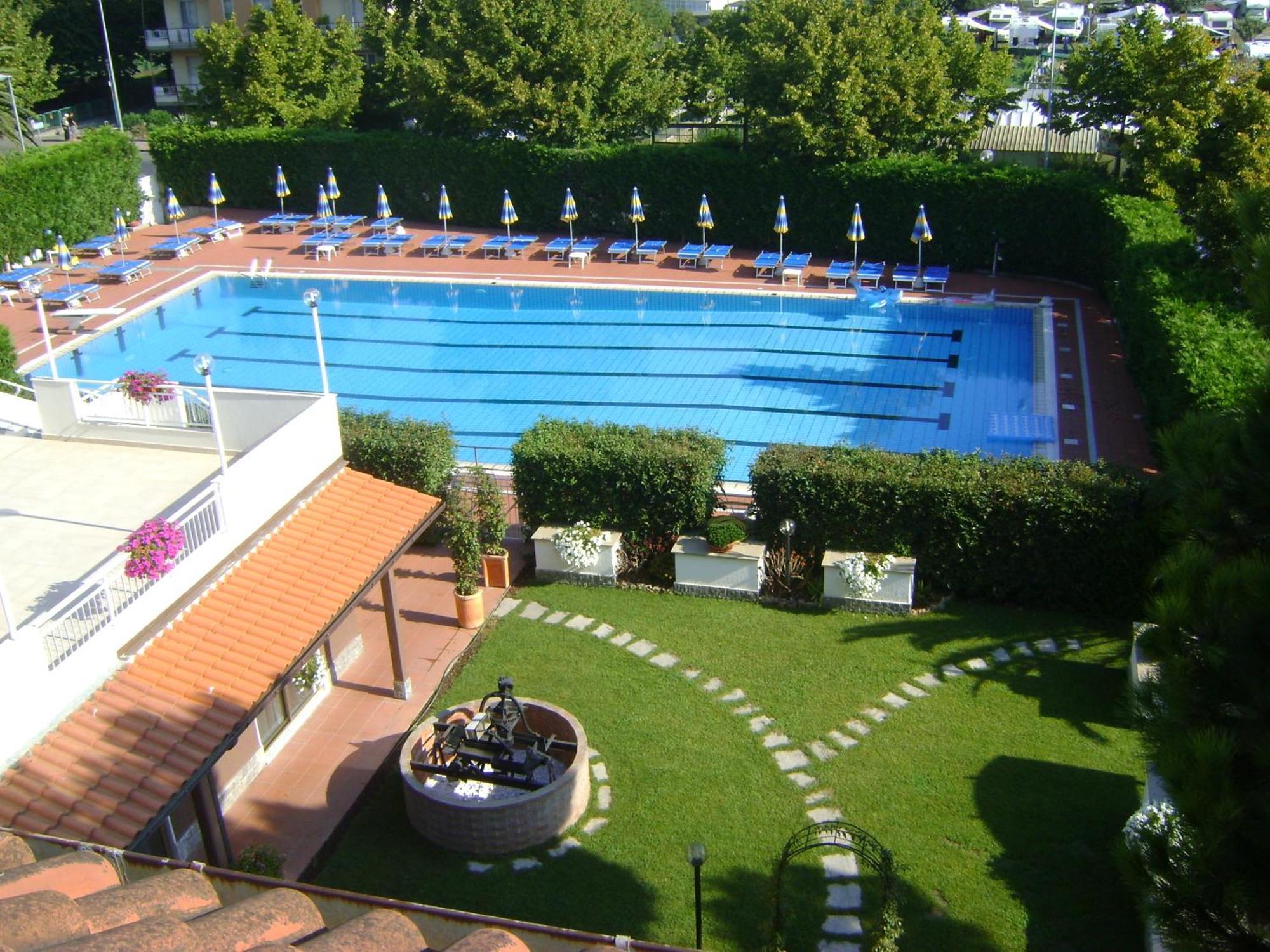 Residence Aurora Wellness & Spa Albenga Exterior foto