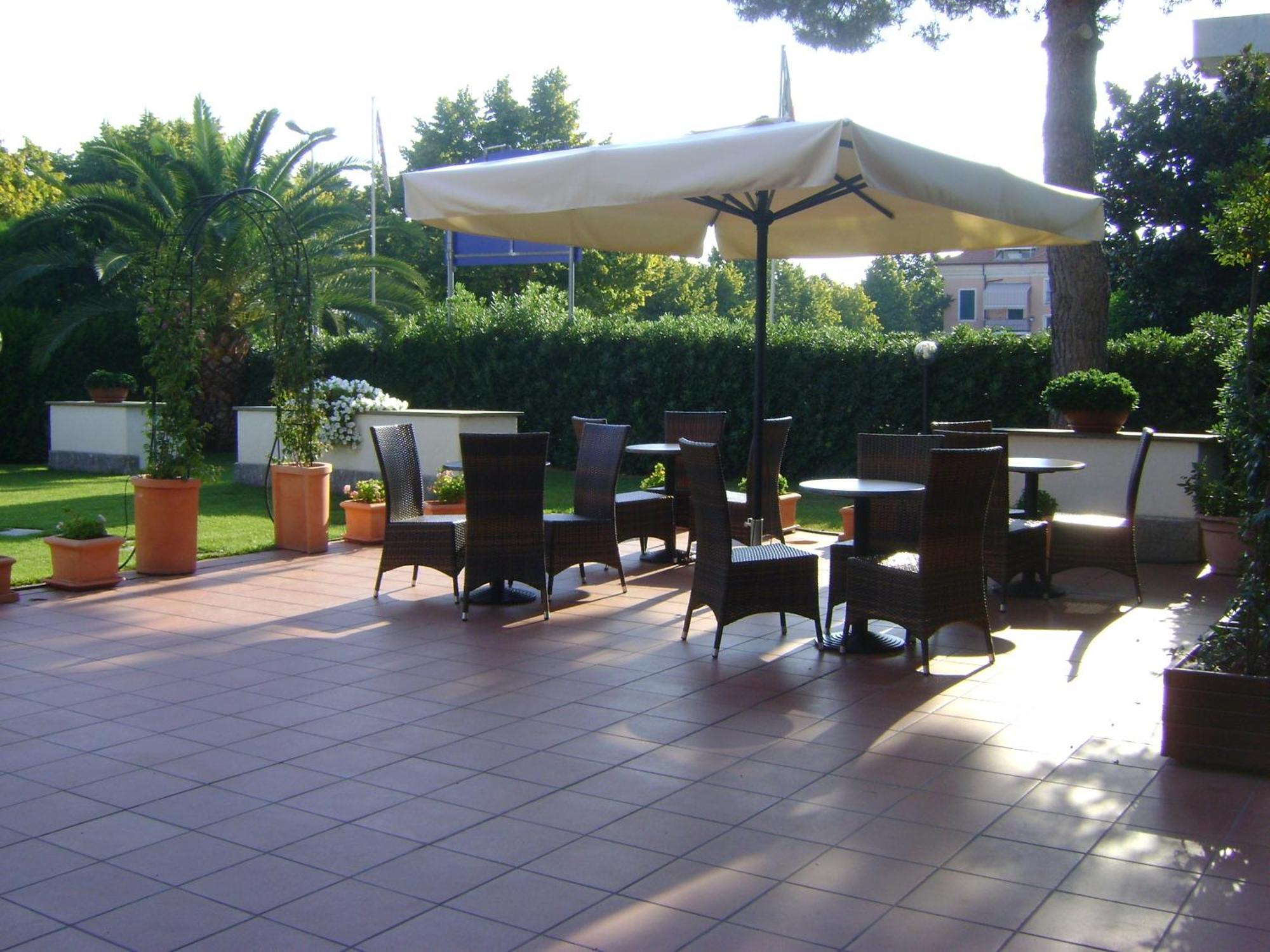 Residence Aurora Wellness & Spa Albenga Exterior foto