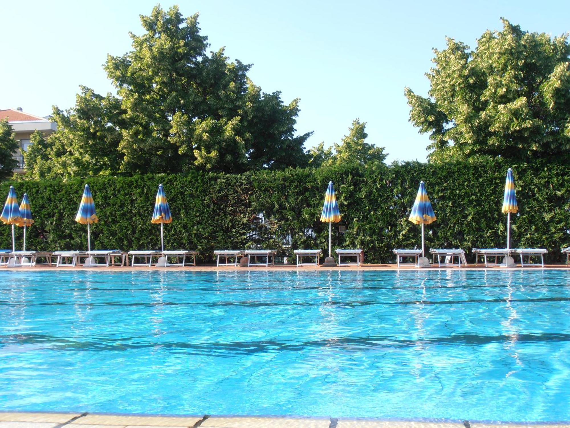Residence Aurora Wellness & Spa Albenga Exterior foto