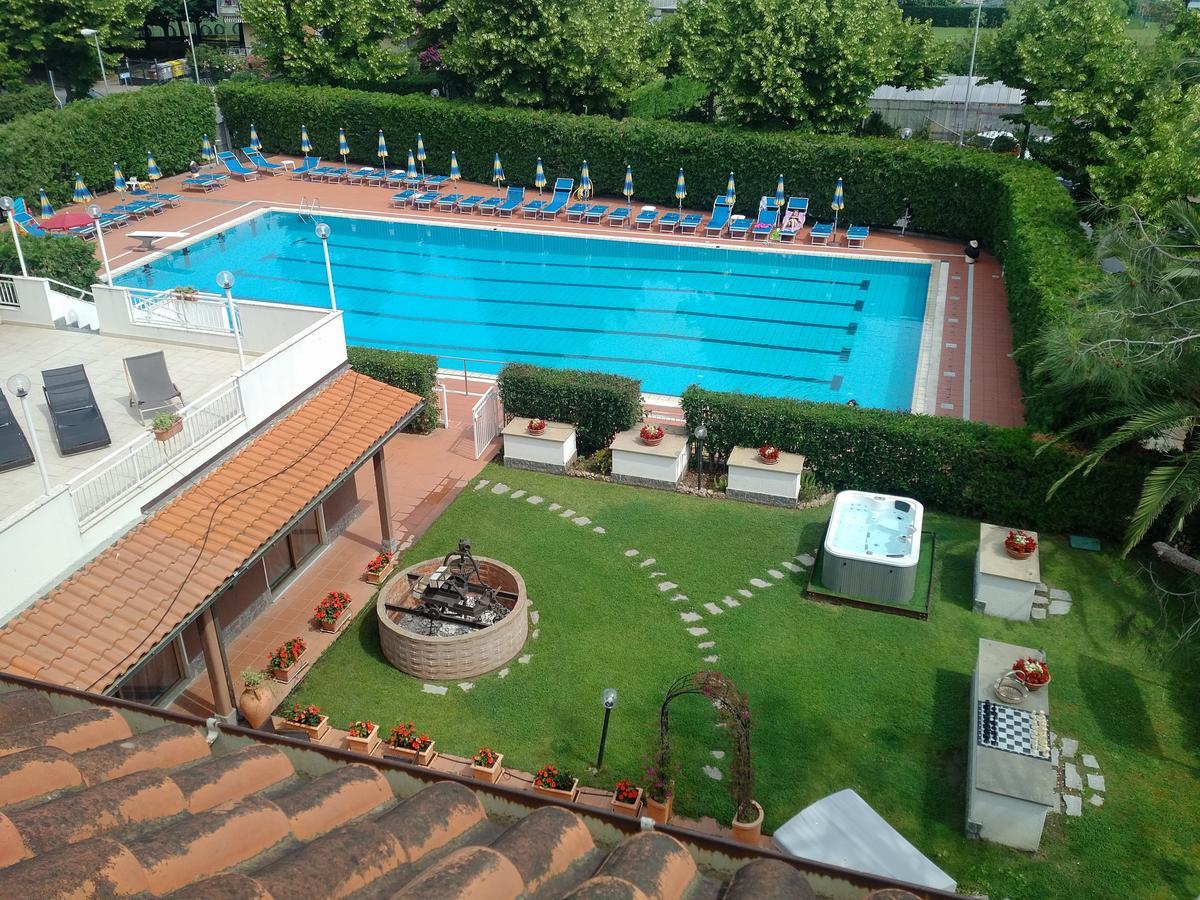 Residence Aurora Wellness & Spa Albenga Exterior foto